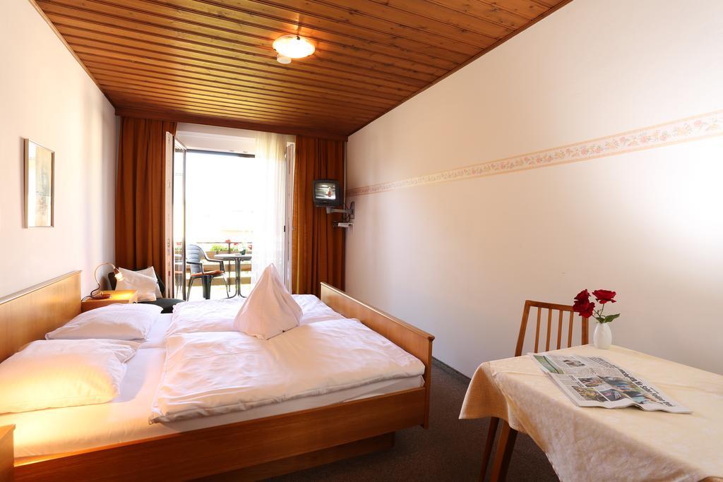 Hofer Guest House วิลลาค ห้อง รูปภาพ